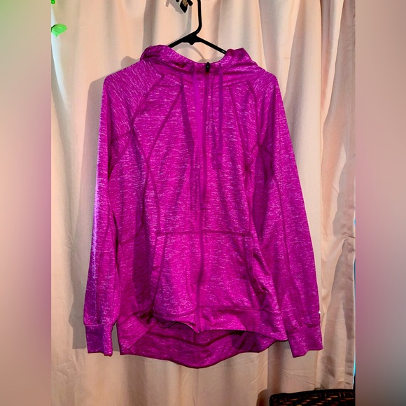 Champion Tops - Champion long sleeve